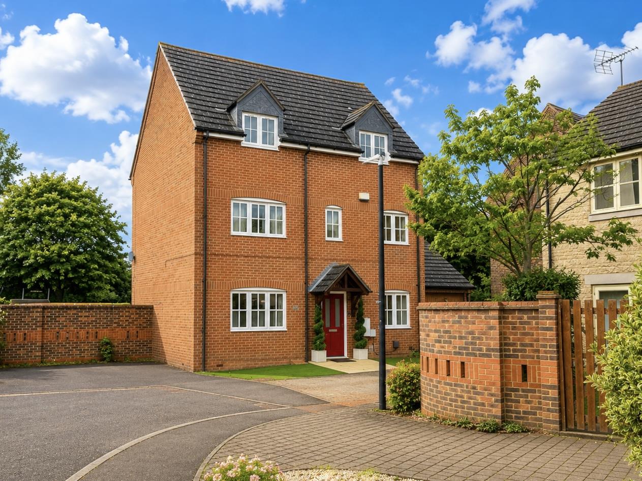 5 bed property in Goldhawk Road, Milton Keynes